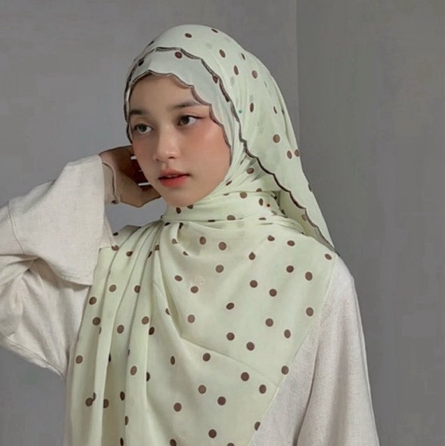 bellusinfo's tweet photo. 🌷BARU NEMU PASHMINA PATTERN SE-LUCU INIII😭🎀

🥺motifnya gemesss banget🤏🏻 terus cutting-nya unik, bikin look jadi keliatan lebih manis tanpa harus effort banyak💗🧚‍♂️ https://t.co/rY7u8C3jxF