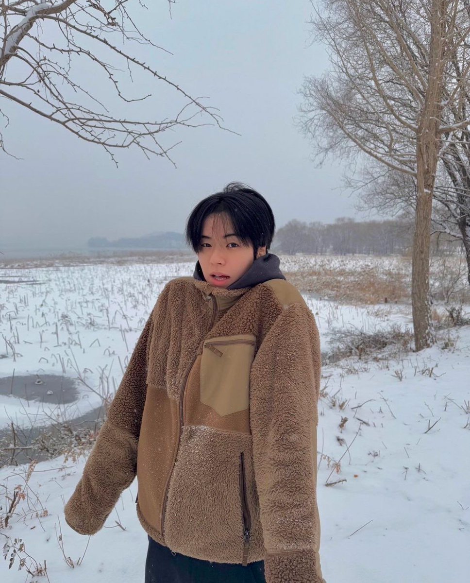 nowjja2h's tweet photo. 못사귐통오는윤재혁사진들 https://t.co/4lhWn1rSOR