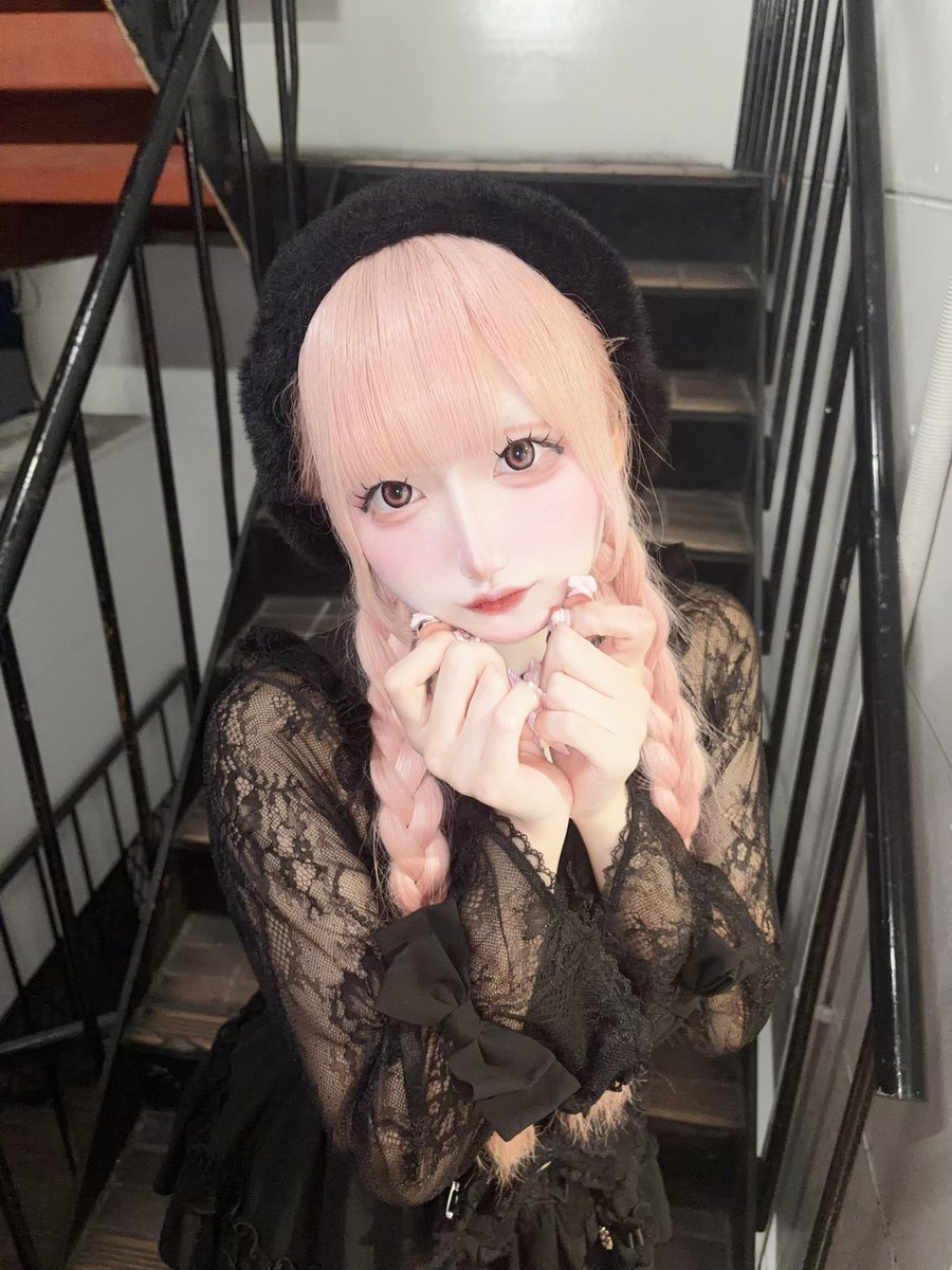 FLABI_MEARI's tweet photo. 会いたくなった？ https://t.co/PFgk5xASTa
