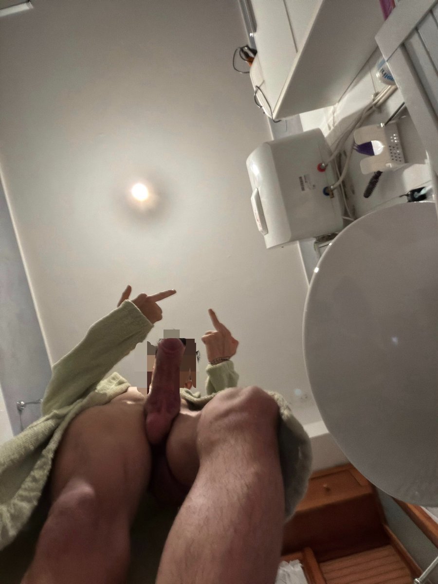 MasterItaliano_'s tweet photo. In ginocchio froci di merda voglio schiacciarvi come insetti🦶🤑🏧🍆💦 #findom #cazzo #jerking #moneyslave
#palle #master #sega #cashdrain #boots #dick #cashmaster #goon #masturbation #findompiggy #jerk
#balls #dominant #pov #m #humanatm https://t.co/pvvEWFVozw