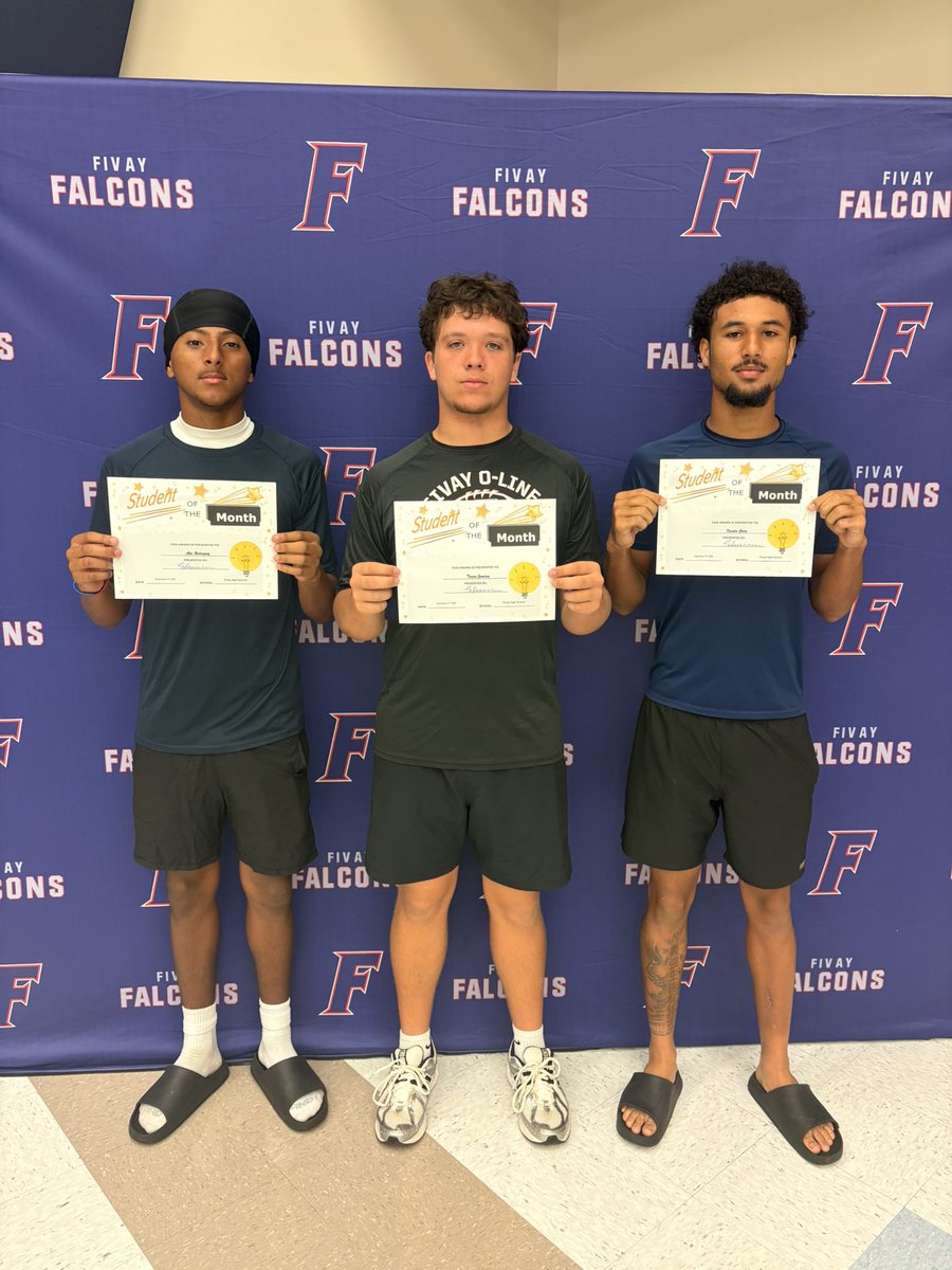 CoachEgan71's tweet photo. Very proud of these guys! Treven, Alex and Kaiden are not only great leaders on the field but they’re leading by example on this campus and in the classroom! Brick by brick 🧱 👏 @FivayFootball @FivayHighSchool @Principal_Fivay @TrevenJamison9 @Kaidengreen27 https://t.co/xtGP0S0uTu