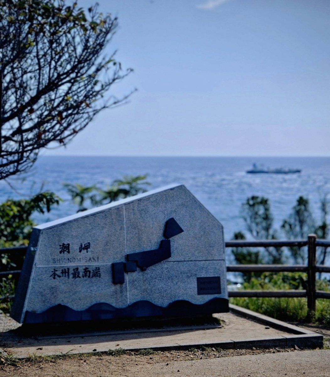 blessednl7's tweet photo. インスタ、最後に見た4枚目の衝撃が凄くて興奮してたけど冷静になると(なれていない)1枚目の表情も憂いがあって優勝しすぎてるな……美… https://t.co/WpODTZbGdq