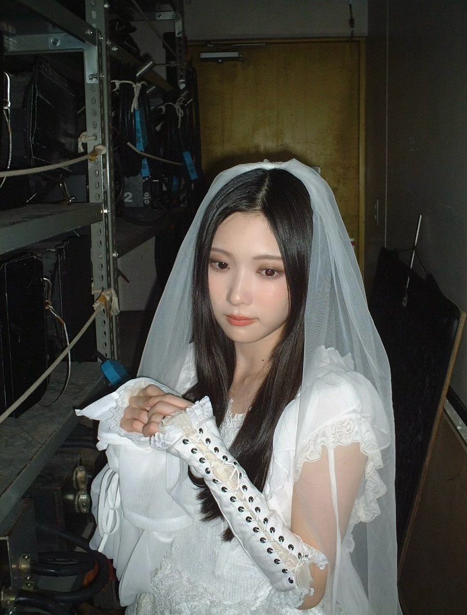 air____412's tweet photo. ベール姿の愛季ちゃん綺麗すぎて息呑んだ https://t.co/RQobeP7KFg