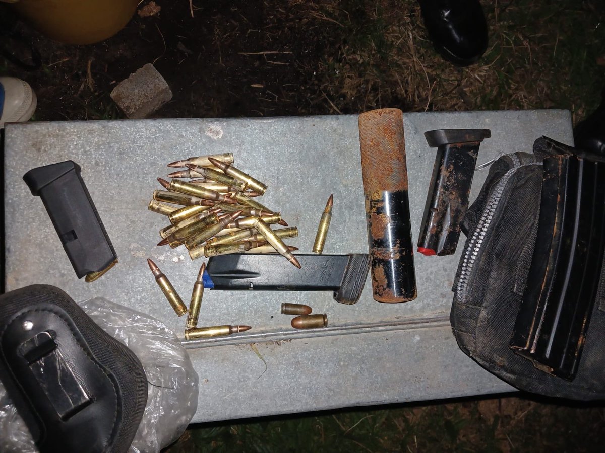 SAPoliceService's tweet photo. #sapsFS [CRIME INTELLIGENCE-LED OPERATION NETS FOUR SUSPECTS IN POSSESSION OF ILLEGAL FIREARMS AND AMMUNITION]

The Phuthaditjhaba #CrimeIntelligence Unit, in collaboration with the #PublicOrderPolice Unit, arrested four suspects from Qwaqwa and seized three illegal firearms, ammunition and a vehicle following an intelligence-driven operation.

On Wednesday, 16 September 2026 at approximately 21:00, police were summoned to a local filling station following information about two suspicious vehicles that had been parked at the premises for some time. The information raised concern as the area had previously experienced a series of business robberies at filling stations within Phuthaditjhaba.

Public Order Police members were activated, and upon noticing the police, one of the vehicles left the filling station. Police followed the vehicle and successfully stopped it. Four occupants were found inside.

The suspects and vehicle were thoroughly searched. Police discovered three 9mm pistols without serial numbers and 49 rounds of ammunition. All four suspects were immediately arrested and the vehicle was seized.

During further investigation, police were led to a property in Botshabela Village allegedly belonging to one of the suspects. A search was conducted, resulting in the discovery of additional R5 rifle ammunition and five rounds of pistol ammunition.

The four suspects, aged 32, 43, 44 and 45, have been charged with possession of illegal firearms and ammunition. They are expected to appear before the Phuthaditjhaba Magistrate’s Court on Friday, 18 September 2026.

The Free State Provincial Commissioner, Lieutenant General Thabang Lesia, welcomed the successful operation and commended the police members for their dedication in removing illegal firearms from the hands of criminals.

Lieutenant General Lesia urged community members to remain vigilant and report information about persons in possession of illegal firearms and ammunition to the police. Illegal firearms are frequently associated with serious and violent crimes and pose a significant threat to communities.

#FightingCrime #SAPS #GunsOffTheStreets #SaferCommunities ST

https://t.co/xIHycwjdSx