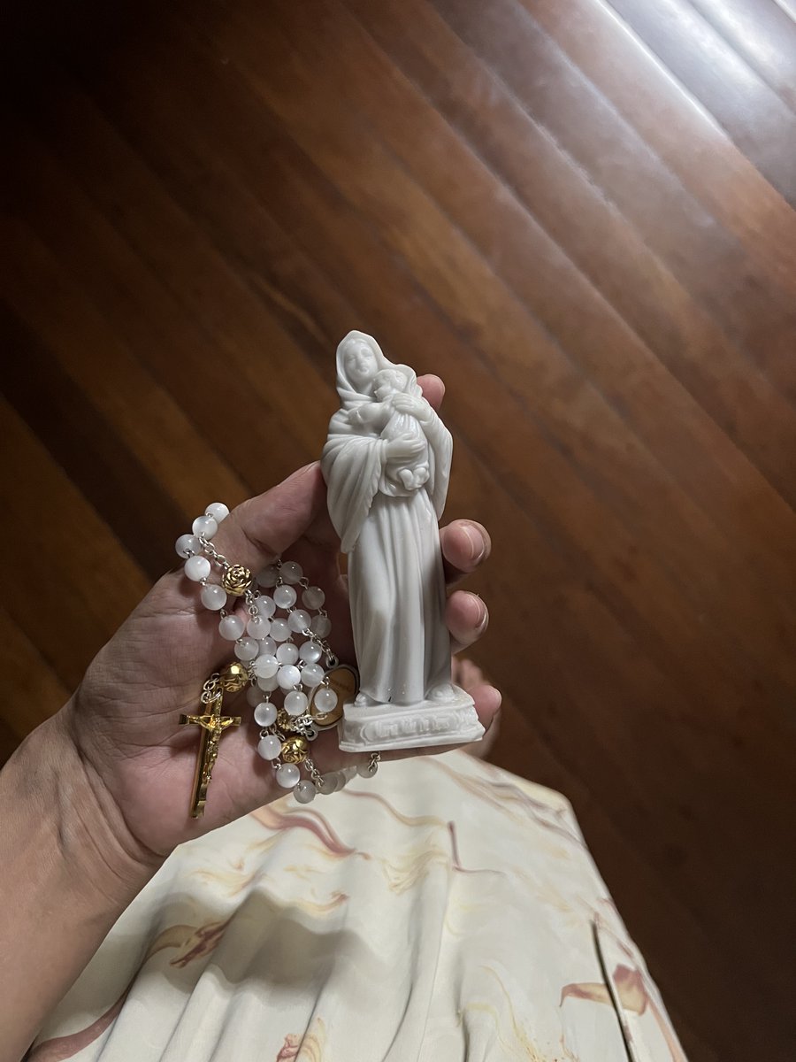 olabocos's tweet photo. I had been thinking about writing on the Lindsay Clancy case through the symbolism of the Mater Dolorosa.

So I was genuinely delighted to find an English-language essay doing precisely that while citing my work and drawing on concepts I’ve been developing. https://t.co/XMmL8BFG5U