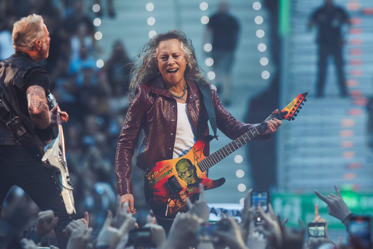 thewolfca's tweet photo. Metallica: A Look Back at Kirk Hammett’s Extraordinary Classic Horror Collection [WATCH]: https://t.co/W5evNcUx31 https://t.co/KmLiv1Q9lf