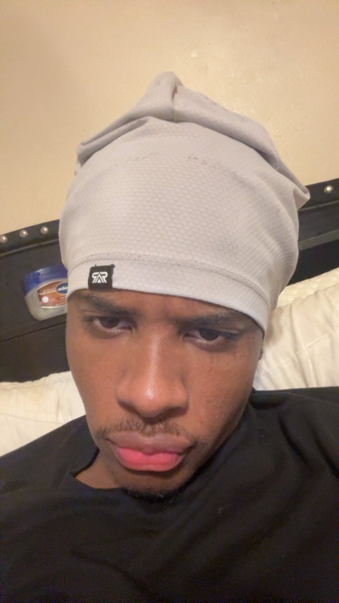 incubusjay_'s tweet photo. The best of both worlds😏 https://t.co/iGSHoRqNjC