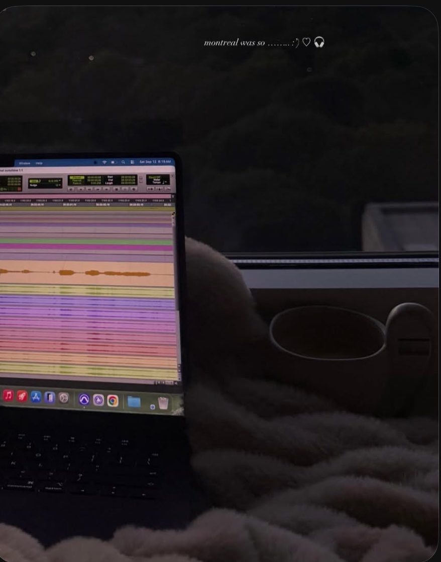 solstxces's tweet photo. @cambeserious and then SHE POSTED THIS A DAY AGO BEFORE DELETING IT—EST LIVE ALBUM HERE WE COME!! ✨☀️ https://t.co/crRMI3T76u
