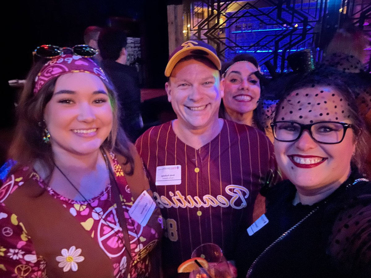 IFMAToronto1's tweet photo. Your next opportunity, mentor or industry friend could be one conversation away. Make the connection at YP After Dark, Oct. 29 at MeetArrive Toronto. Early bird prices until Sept 30th. https://t.co/yhQhUBc8yT 

#IFMAToronto #YPAfterDark #HalloweenSocial https://t.co/W59AP9O10A