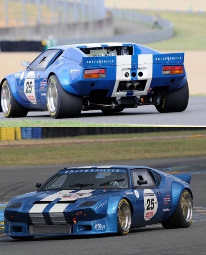 Retromania4ever's tweet photo. ✅⬜🟥 De Tomaso #Pantera V8 https://t.co/95S3UZ23ht