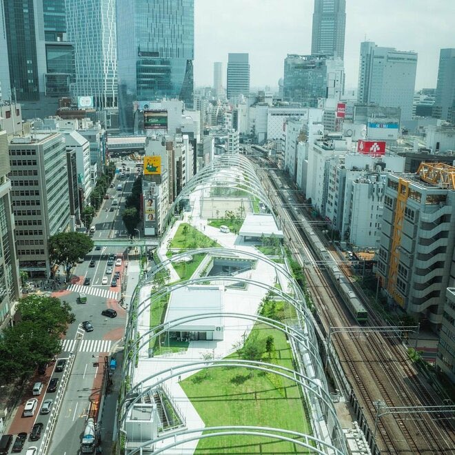 a60OSpLa3X10992's tweet photo. 宮下パークを批判する人がいる事を
私は信じられない。

👈昔の宮下公園  👉再開発された宮下パーク https://t.co/DmkMHpPKTZ