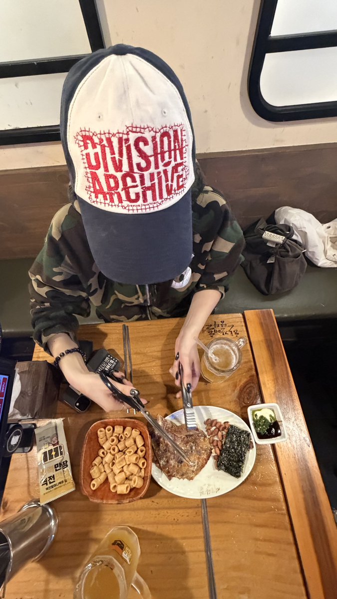 pullya__'s tweet photo. 할머니댁방문 완전 yarrrrrrr하다 https://t.co/DPoyVtGkZt
