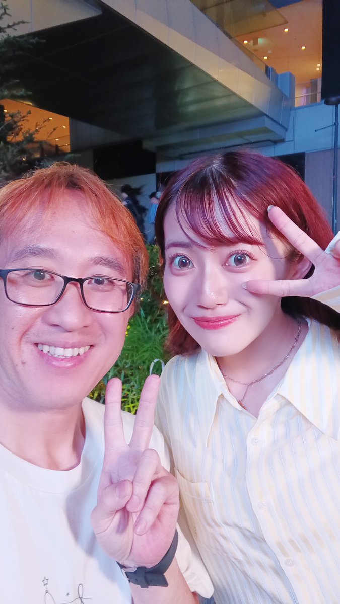 hsumars1's tweet photo. Shibya Street Live
『マツザキ・スクエア』

新衣装が可愛くて似合うよね。
今日のカバー曲が普段より多くて楽しかったです。新鮮な感じがして、良いですね。💛

もうすぐ10月に入りますね。ハロウィーンのライブで一緒に変装しませんか🎃
#霧野あゆか https://t.co/eb3r3lbDUh
