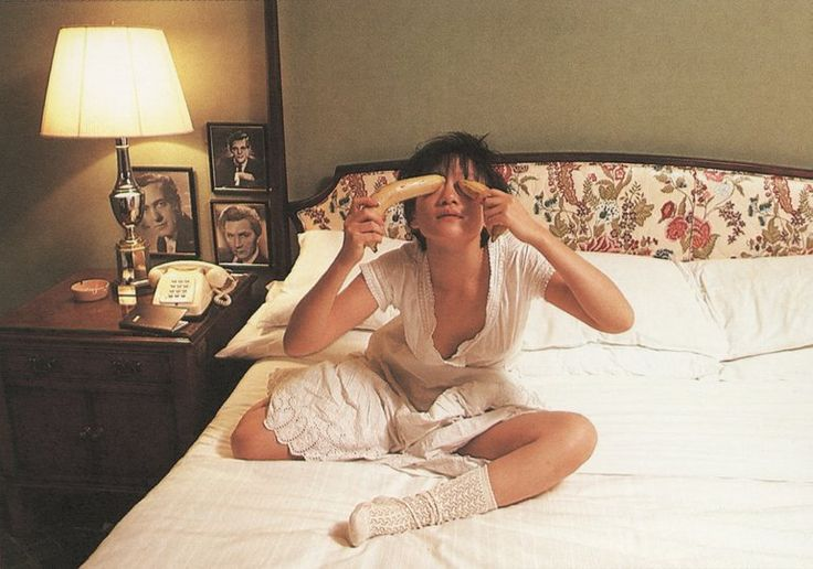 TogawaJuniverse's tweet photo. On This Day: September 27, 1984.

Jun Togawa was featured in GORO magazine. A Japanese men's magazine known for its gravure photography and interviews with entertainers, and Togawa's feature documented her during the early period of her solo career. #戸川純 https://t.co/6ujNvNiqk9