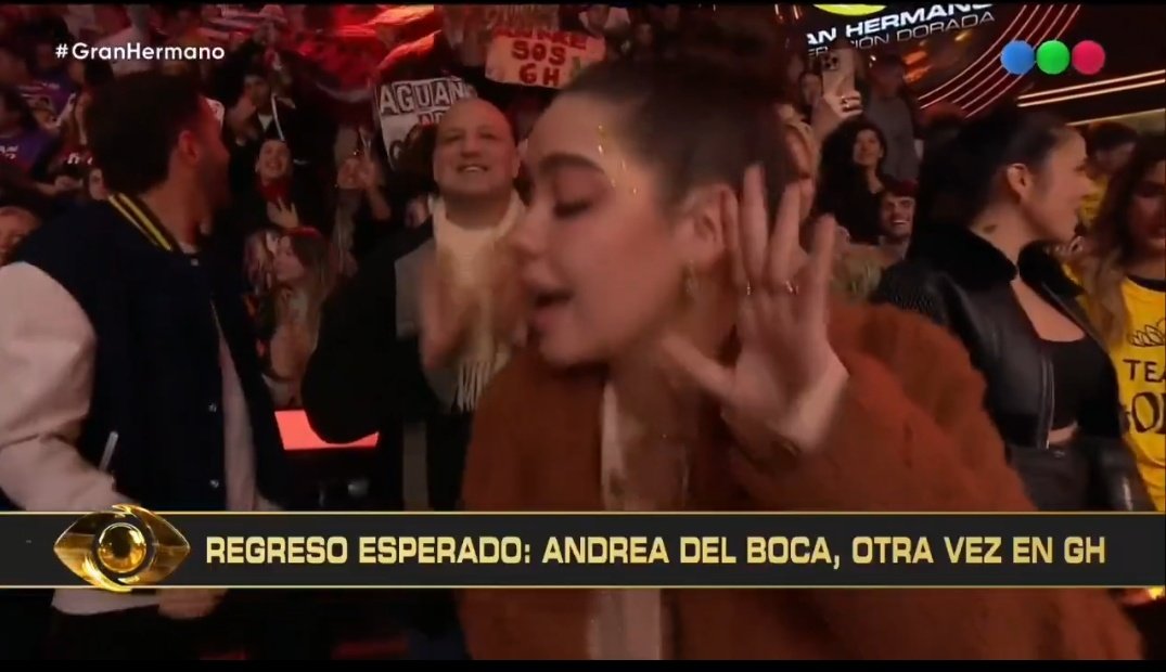 xlatriplettt's tweet photo. HERMOSA MAÑANA, VERDAD?????? #granhermano https://t.co/yCfrbNgun0