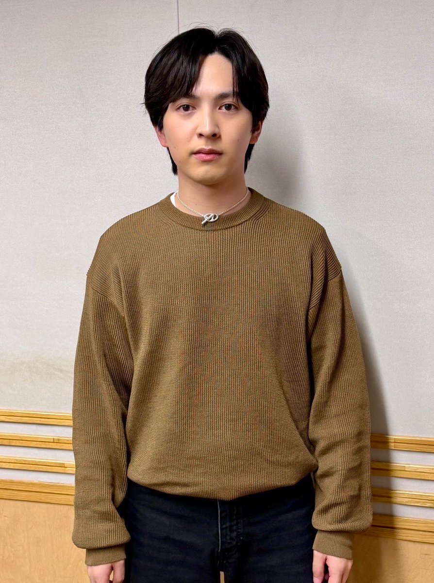 ota_wasshoooooi's tweet photo. 同じ人物だよ☺️w
昨日のビジュがあまりにも過ぎて二度見したwwwww(どっちも好きやけ〜👍🏻)

#吉田仁人 https://t.co/2I6CwKBSSH