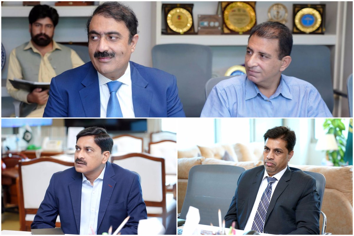 KamalMQM's tweet photo. وفاقی وزیرِ صحت سید مصطفیٰ کمال کی زیرِ صدارت اجلاس میں چیف ایگزیکٹو آفیسر ڈریپ نے ادویات پر 2D بارکوڈ کے مجوزہ نفاذ کے حوالے سے تفصیلی پریزنٹیشن دی۔ پریزنٹیشن میں 2D بارکوڈ نظام، ادویات کی ٹریس ایبلٹی، نگرانی اور معیار کو مزید مؤثر بنانے کے حوالے سے بریفنگ دی گئی۔ اجلاس میں اس نظام کے نفاذ کے لیے آئندہ کے لائحۂ عمل پر بھی تبادلہ خیال کیا گیا۔

#MustafaKamal #HealthMinister #DRAP #MedicineTraceability #2DBarcode #Healthcare #Pakistan

@WHO @UNICEF @Gavi @GatesFoundation @GovtofPakistan