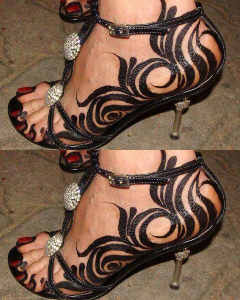 jaimariah's tweet photo. henna https://t.co/WlaXEBkT4t