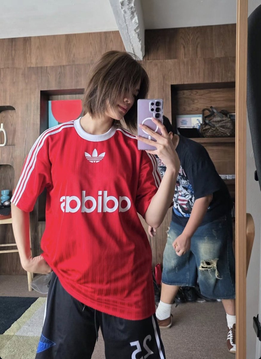 denimzzang's tweet photo. she's so ૮・ﻌ・ა🤏🏼 https://t.co/95JdtdqA2M