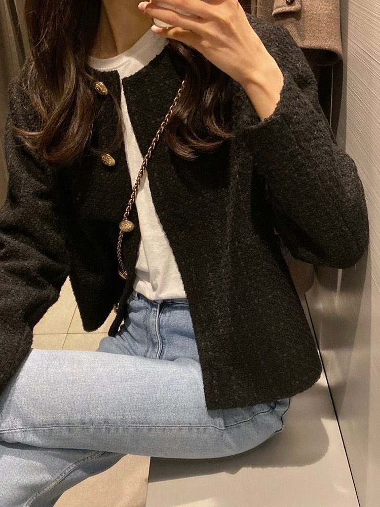 mochi___mini's tweet photo. 今年の秋冬真似したいシンプルデニムコーデ✍🏻🖤 https://t.co/USMtaAneQ7
