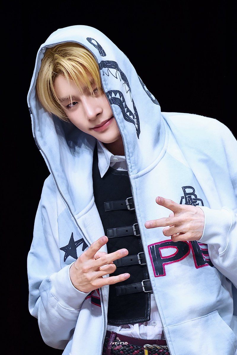 keyofmylife1115's tweet photo. 260917

#ENHYPEN #엔하이픈 
#JAKE #심재윤 #제이크 #ジェイク https://t.co/kVuQNs25hD