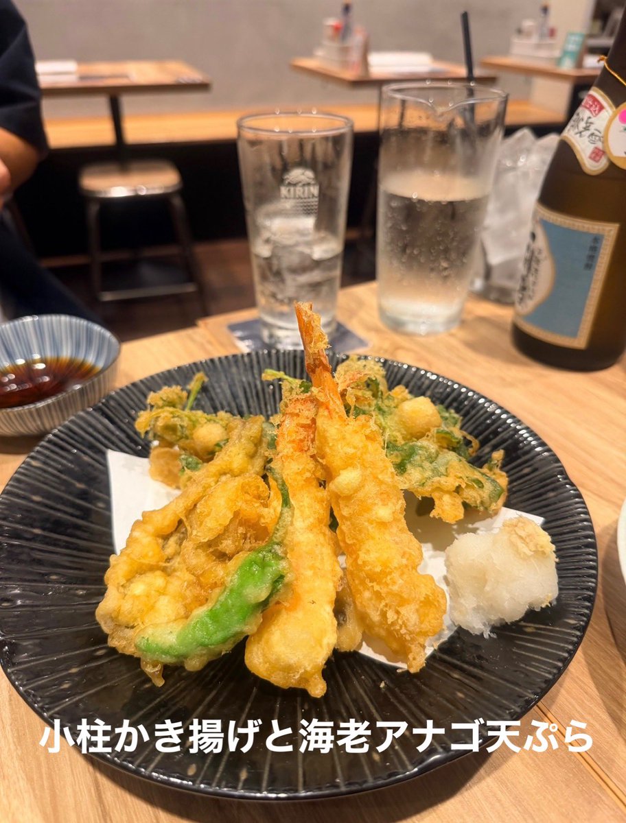 pong3665's tweet photo. 9月18日 金曜日
開店から全メニュー提供で飲めます

●ランチ本日丼：かつお塩タタキ刺し丼
●定食：さんま塩焼き/天ぷら　などあります
16:00～
●鮮魚；今朝〆真鯛・カンパチ・ホヤ・つぶ貝・鰯・生牡蠣など
 
＃鮮魚天ぷら酒場さわいち
#あぺたいと上板橋店
#城北中央公園付近
#上板橋体育館 https://t.co/wVRbpvGaME