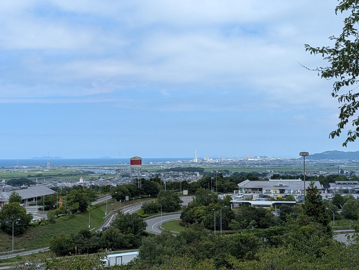 umeChaChitora's tweet photo. 風景
#石鎚山ハイウェイオアシス
#西条市　#四国　#愛媛県 https://t.co/Zn4Da2Ad8M