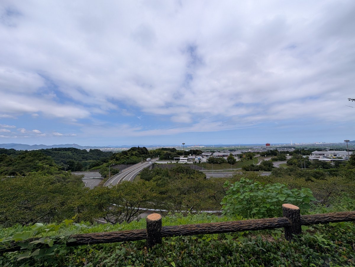 umeChaChitora's tweet photo. 風景
#石鎚山ハイウェイオアシス
#西条市　#四国　#愛媛県 https://t.co/Zn4Da2Ad8M