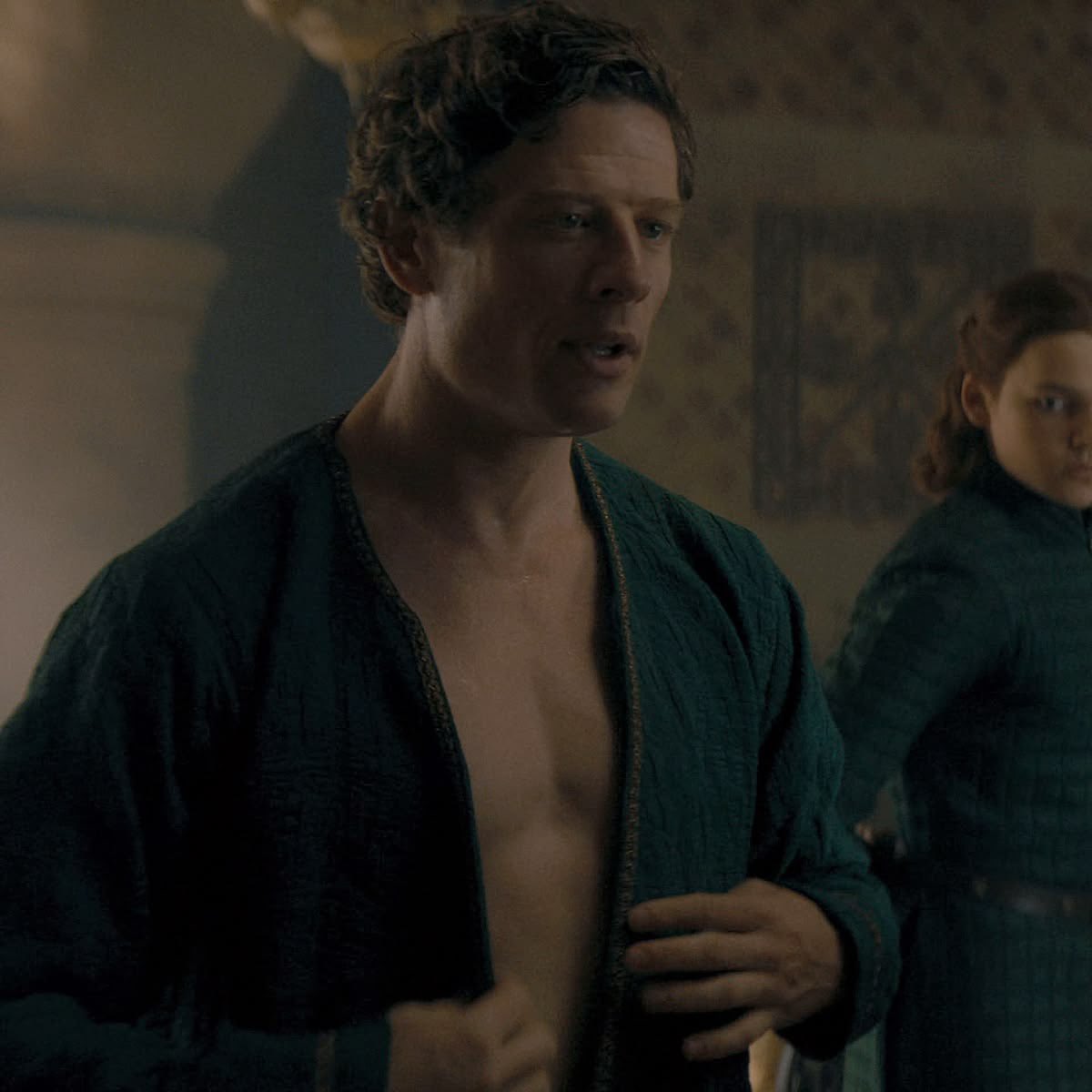 ormundicent's tweet photo. arranged marriage au where ormund was captured after tumbleton and brought to king’s landing and rhaenyra forces a marriage between him and alicent to keep him from turning against her as they’re both household captives in alicent’s chamber https://t.co/aHToYmtP6w