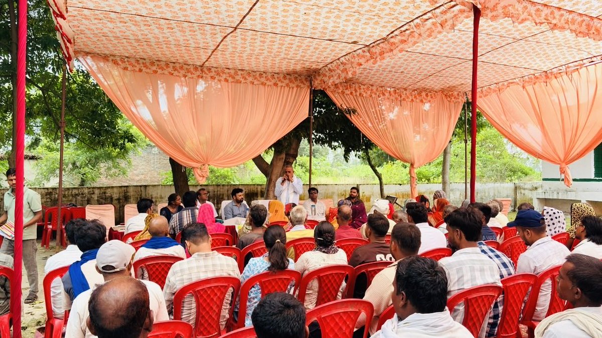 KVKHardoi2's tweet photo. फसल अवशेष प्रबंधन परियोजना के अंतर्गत ग्राम स्तरीय जागरूकता कार्यक्रम | दिनांक 17 सितंबर 2026 को KVK हरदोई-II द्वारा ग्राम मदारिखेड़ा में जागरूकता कार्यक्रम आयोजित किया गया, जिसमें 100+ किसानों ने प्रतिभाग किया |
#cropresiduemanagement 
#icar https://t.co/txRpGJjyIy