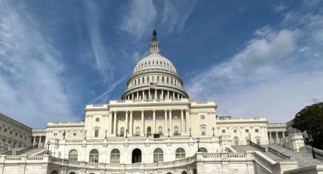 antoniolopez281's tweet photo. A comprehensive sanctions bill in Congress will further increase economic pressure on Russia. https://t.co/tKw2NjCH2L