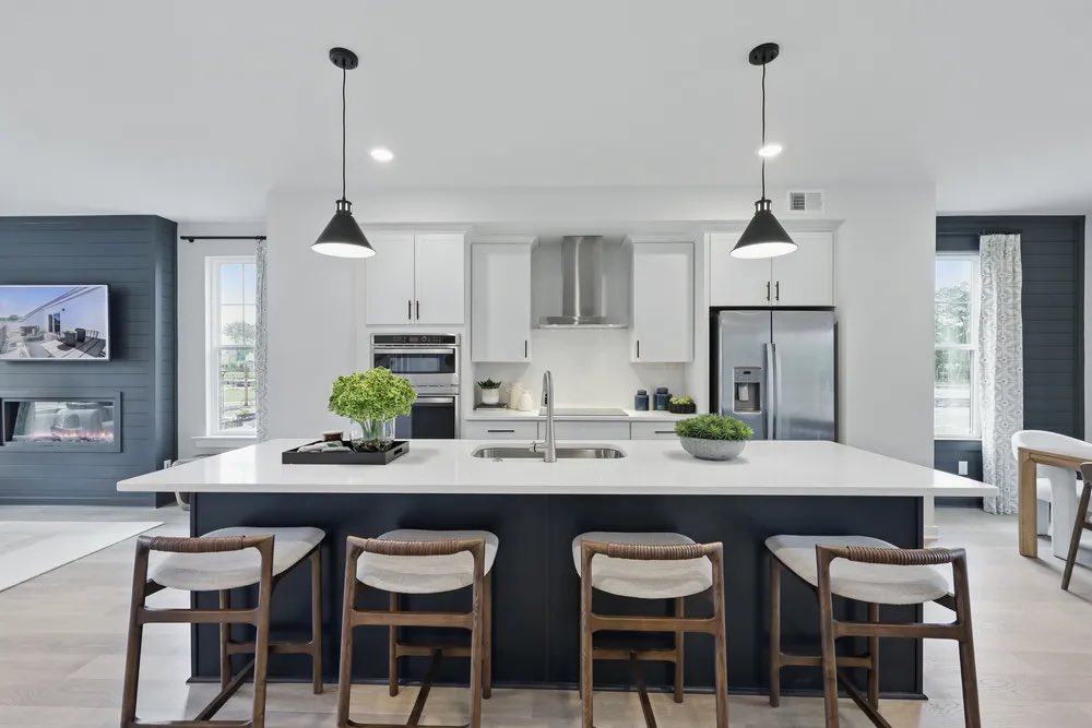 charlestonmag's tweet photo. #Ad Two communities, one Summerville lifestyle. Explore modern townhomes in walkable Nexton or amenity-rich Westpark at Cane Bay, offering pools, trails, lake access and more.
Find your perfect fit and tour today: https://t.co/DGDOMDsaGL
#SummervilleSC #Nexton #CaneBay https://t.co/WjCfflHdxQ