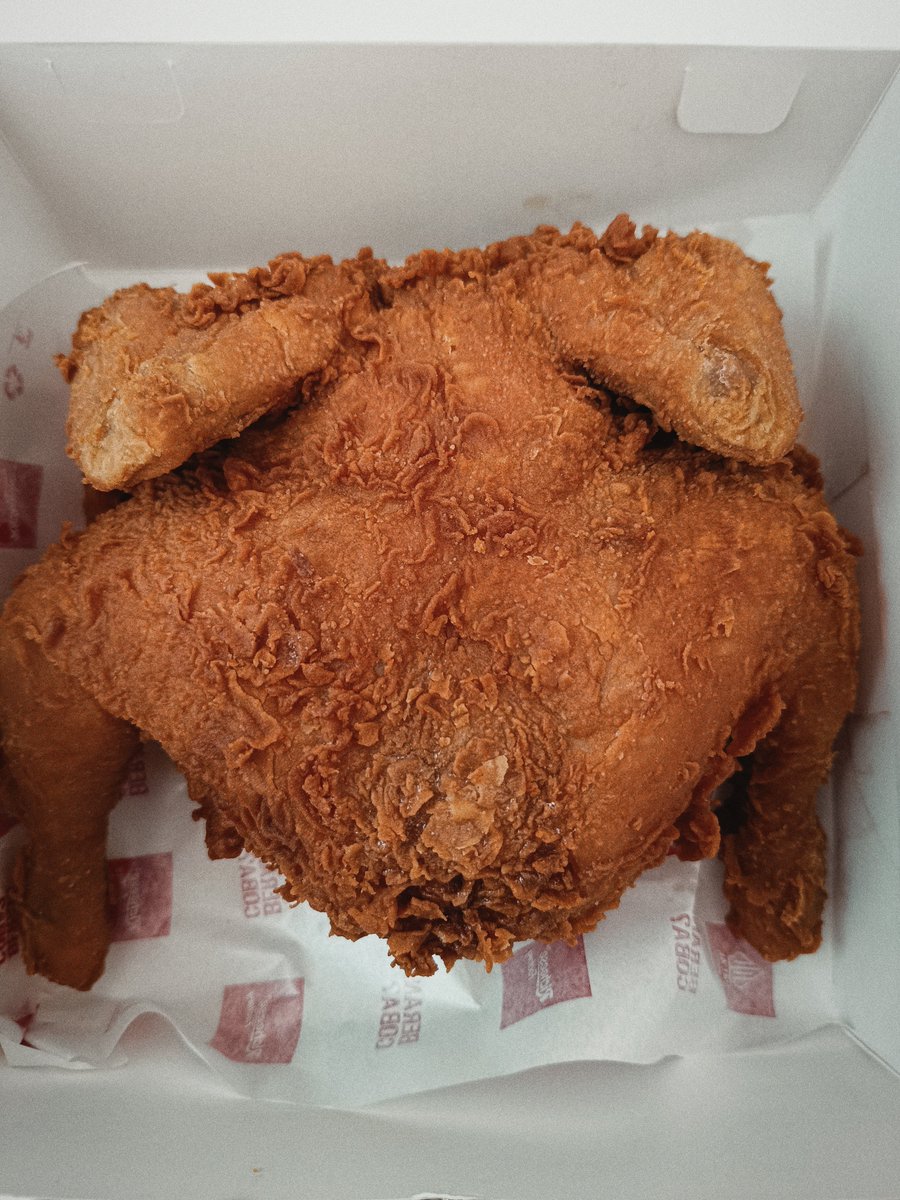 vesupu's tweet photo. Chikin https://t.co/jGuRMvMUet