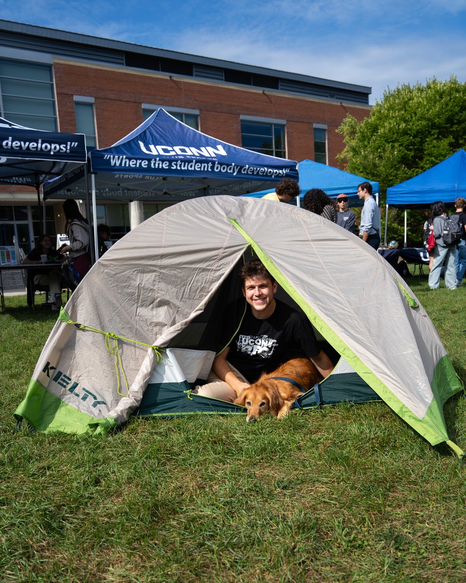 UConnRec's tweet photo. It was great talking with so many of you at the Student Health &amp; Wellness Fair! 

Thanks to @371470389711525 for having us, and to @uconnpd_officerjazmine for helping us show off our camping gear! 😉🏕️🐾 https://t.co/ereTakPkip