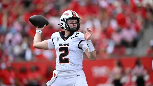 SkylineSportsMT's tweet photo. Curious about Oregon State? We exchanged five questions about #GrizFB at OSU on Saturday with Brendan Slaughter (@b_slaught ), the senior editor of BeaverBlitz for ON3. 

Here's Brendan's responses to @colter_nuanez questions: 

https://t.co/VoKlWClFaG https://t.co/b8D87YFSHK