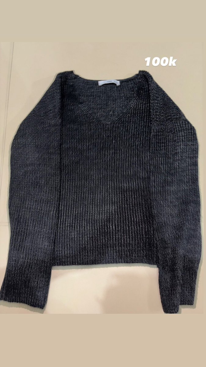 stlobeliwrush's tweet photo. new/preloved bisa oren yass!!🍊😆 https://t.co/4wd12DgjzR