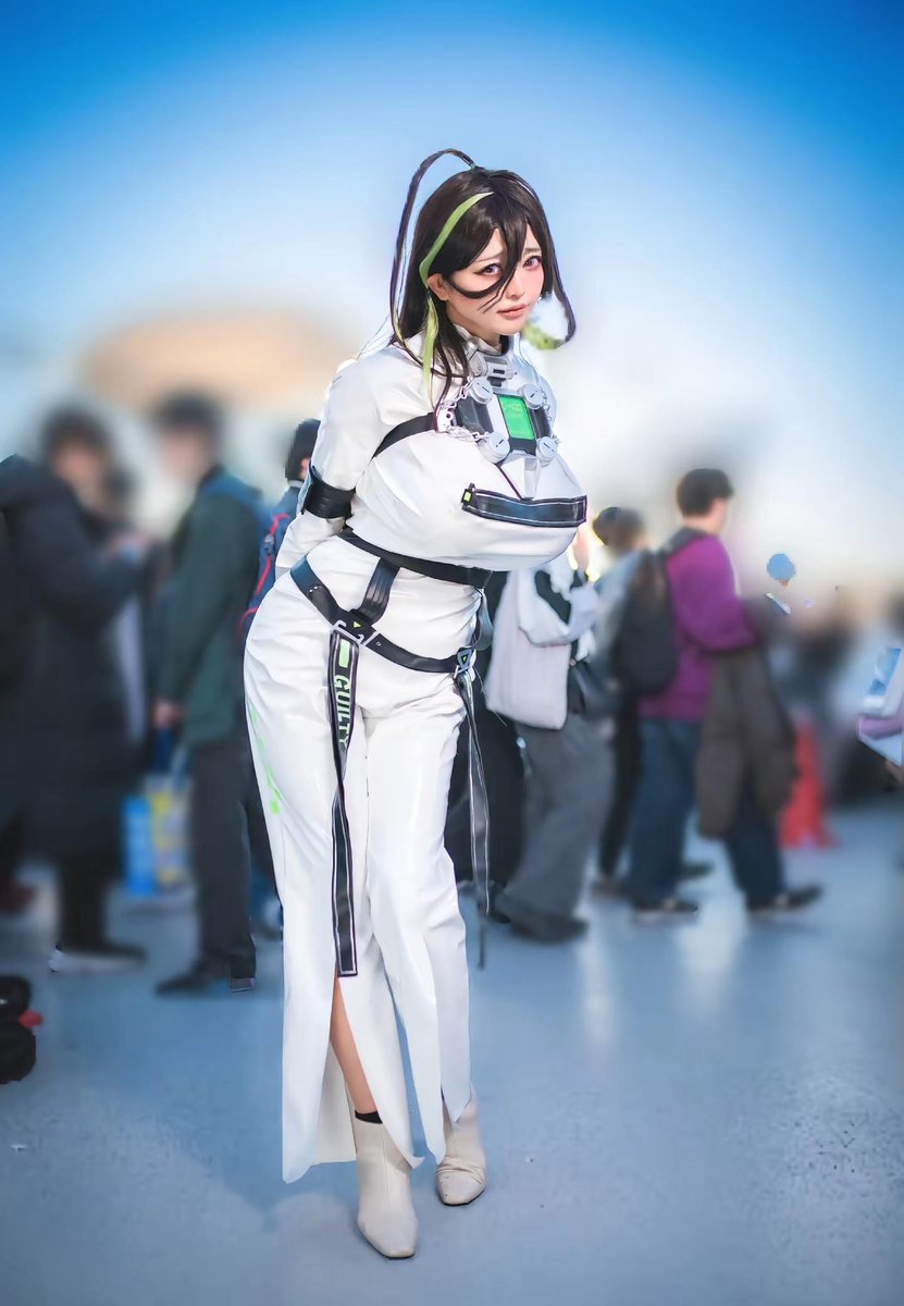 PsycleBilly's tweet photo. Spent the whole day at the comic con! Met amazing cosplayers, scored limited anime merch, and my camera roll is overflowing with awesome shots. Total dream come true for every anime nerd https://t.co/z1R8A2BWGK