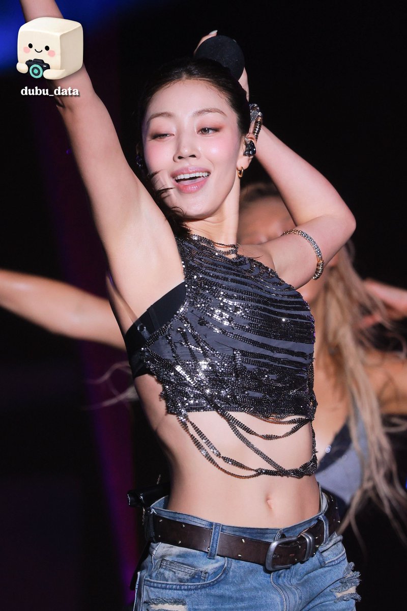 dubu_data's tweet photo. 260912 TWICE Jihyo @ Kaohsiung Waterbomb festival

full album in reply

#TWICE #JIHYO #트와이스 #지효 https://t.co/vWM04ADHOa