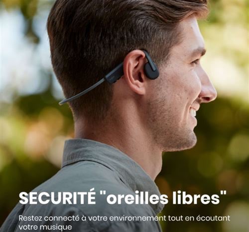 giovanna110605's tweet photo. ils m’énervent les gens avec ces écouteurs #arretez https://t.co/dX3y2sSVix