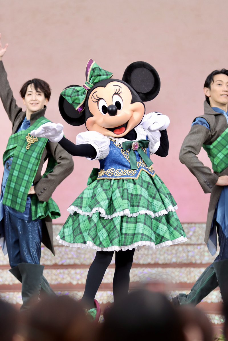 0cha_____nomi74's tweet photo. これなんかミニーちゃんwithBみたいになってて好き
本当に衣装天才だよ、チェック柄可愛いね https://t.co/zToqbCUria