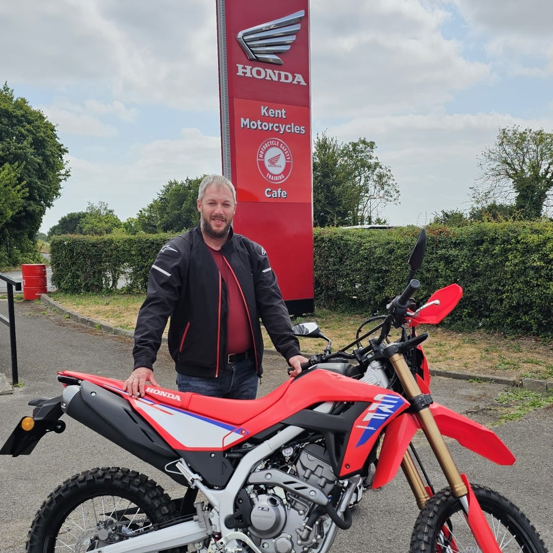GarthKempkens's tweet photo. Congratulations to Ben on collecting his Honda CRF300 Rally! Enjoy every mile and unforgettable adventure on your new bike. Ride safe, Ben! https://t.co/L3MxivywV4