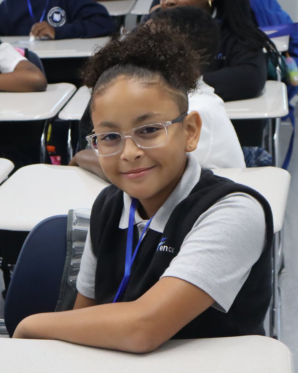 ExcellenceSchs's tweet photo. More than a week down and a whole year of opportunities to go. 💙📚
We're grateful for a strong start and even more excited for the journey ahead. #ExcellenceCommunitySchools #BeExcellent #backtoschool #classroom https://t.co/uudFbjVNgs