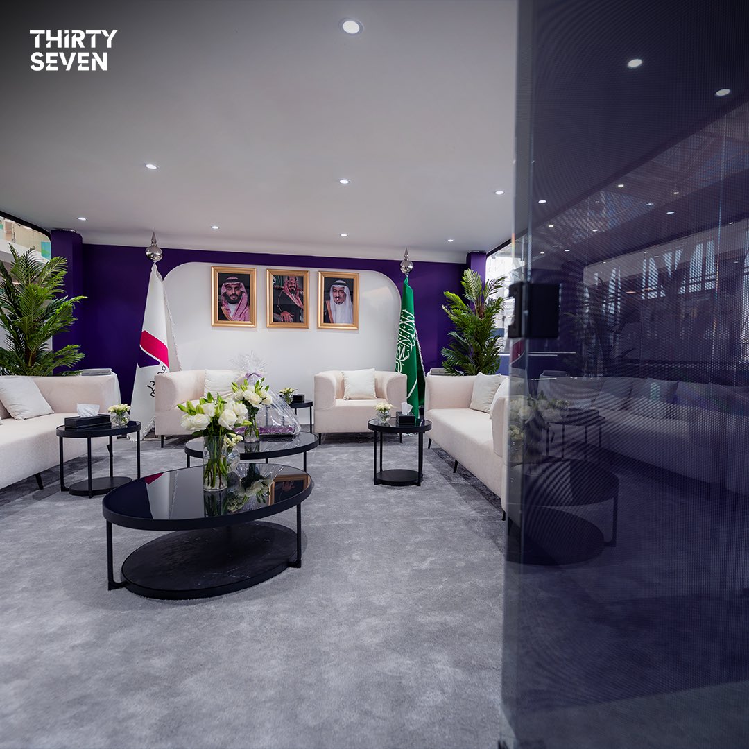 37eventsa's tweet photo. #Thirty_seven | #Thirtyseven

من الحلول الرقمية.. إلى تجربة في جناح تُكتشف

خلال معرض #Money2020 نفذنا وادرنا جناح مصدر وقدمنا حلول ومحتويات مصدر الرقمية من خلال تجربة تفاعلية عبر شاشات متعددة لتمنح الزوار ساحة لاكتشاف مصدر في القطاع الرقمي 🗣️ https://t.co/s5EnrLdkCx