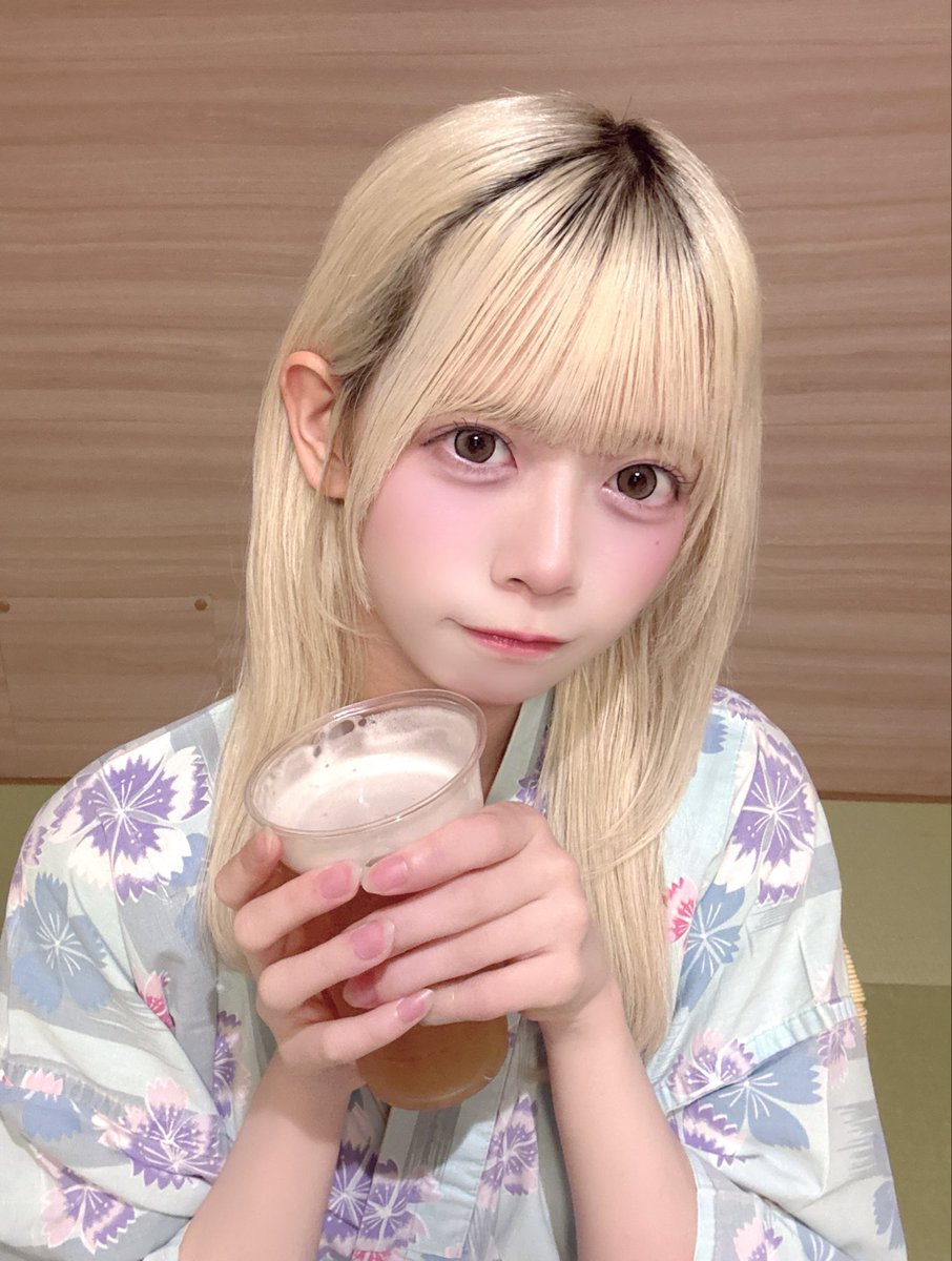 one__ayane's tweet photo. 朝まで一緒にいて？♡ https://t.co/fJCjhYuBqa