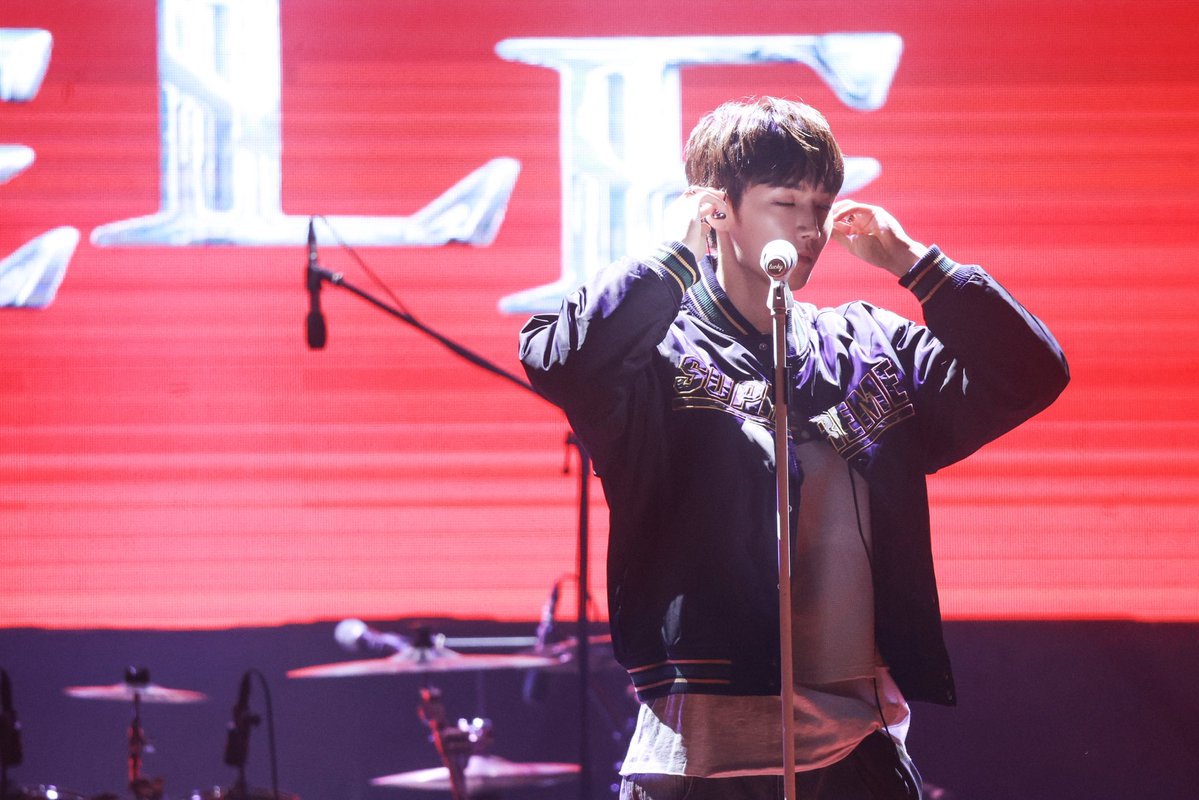 iwox8r's tweet photo. 260917 숭의여대 목멱축제
🎵

#하유준 #HAYOOJOON #AxMxP #에이엠피 https://t.co/dqXt0hYRa1