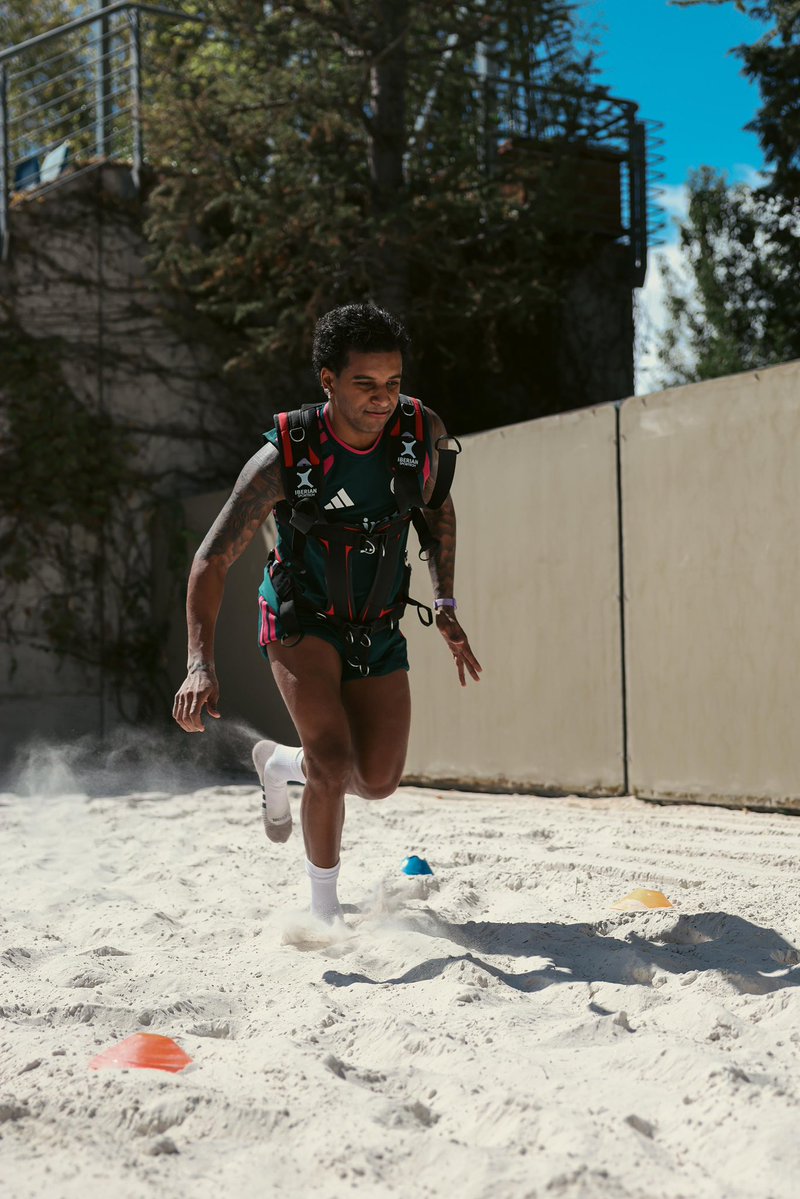 RodrygoGoes's tweet photo. 💪🏾💨⏳ https://t.co/hXCxmSS8Vm