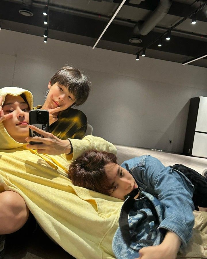 tokunowife0445's tweet photo. 이때 존나 귀여운 거 아는 사람. https://t.co/oVKV0T9QzV