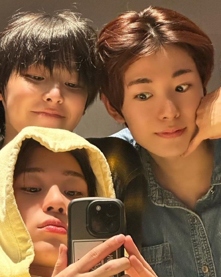 tokunowife0445's tweet photo. 이때 존나 귀여운 거 아는 사람. https://t.co/oVKV0T9QzV