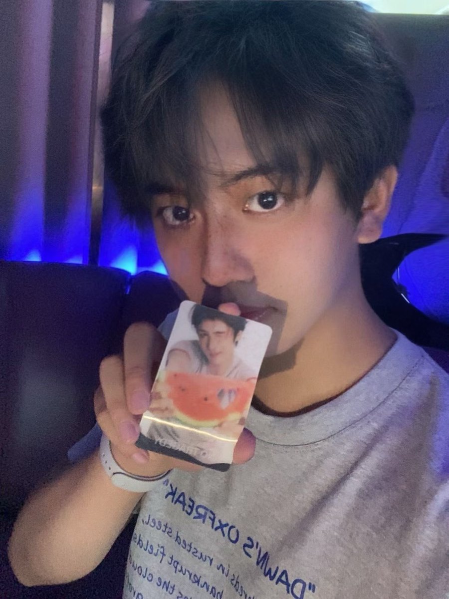 lllll1989fs's tweet photo. 🫧 https://t.co/Hd5Vm79Vvh