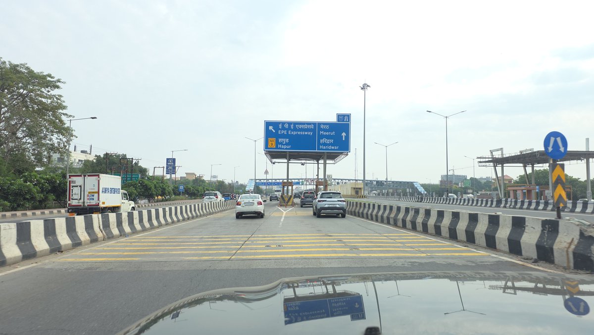 imustafasanaul's tweet photo. A beautiful road journey on NH-09 — the Delhi–Lucknow Highway. 🛣️✨ Smooth roads, changing landscapes, and endless highway vibes make every mile worth remembering. 🚗💨
#NH09 #DelhiLucknowHighway #RoadTripIndia #HighwayJourney #TravelIndia https://t.co/LvUC7MFXhW